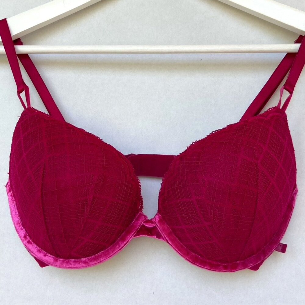 Victorias Secret Dark Pink Lace Push Up Bra Sz 34D
